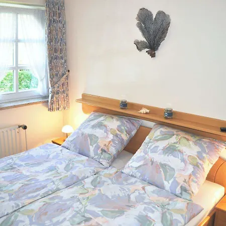 Am Rosenhain 12 Nr 03 * Timmendorfer Strand